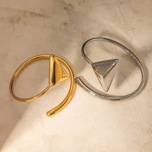 18k gold light luxury high-end triangle with coil design bracelet