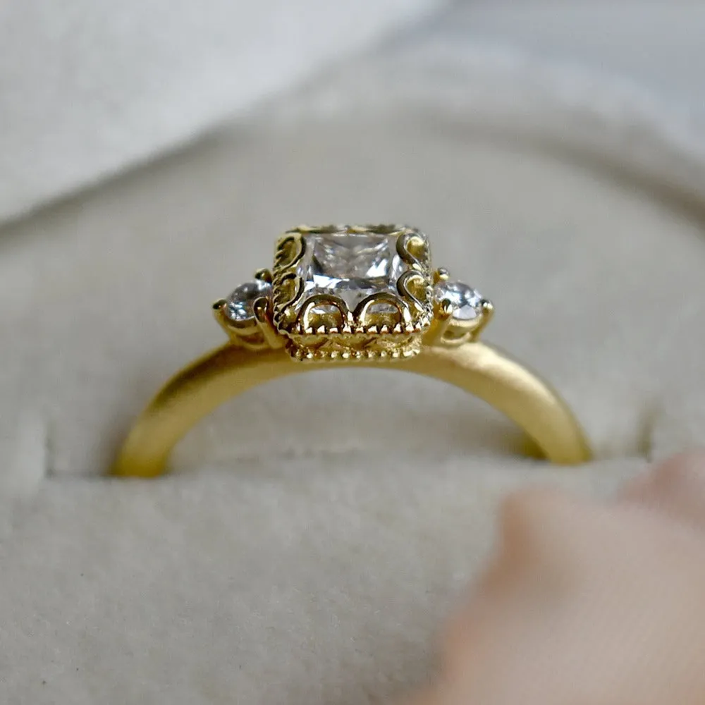 Square Scalloped Prima Ring